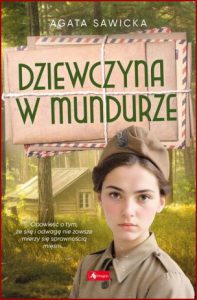 DZIEWCZYNA W MUNDURZE