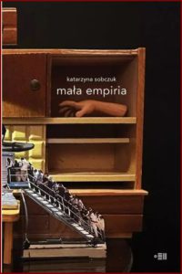 MAŁA EMPIRIA