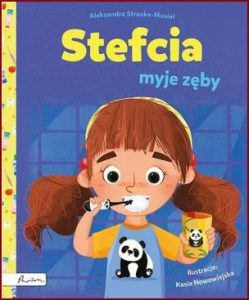 STEFCIA MYJE ZĘBY